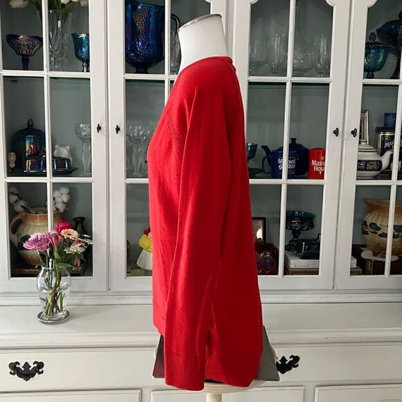 Gap Red Sweater V-neck Size XS - Picture 4 of 7